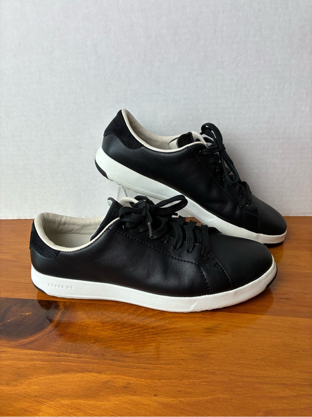 Cole Haan Women Size 6.5 GrandPro Tennis Fashion Sneaker Black Leather